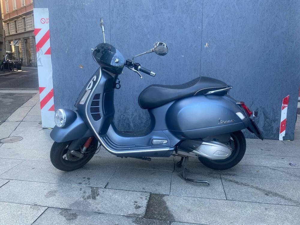 Vespa Sei Giorni 300 Hpe (2019)