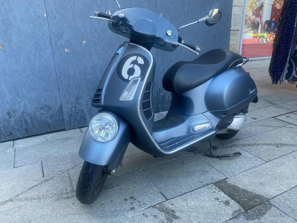Vespa Sei Giorni 300 Hpe (2019) (2)
