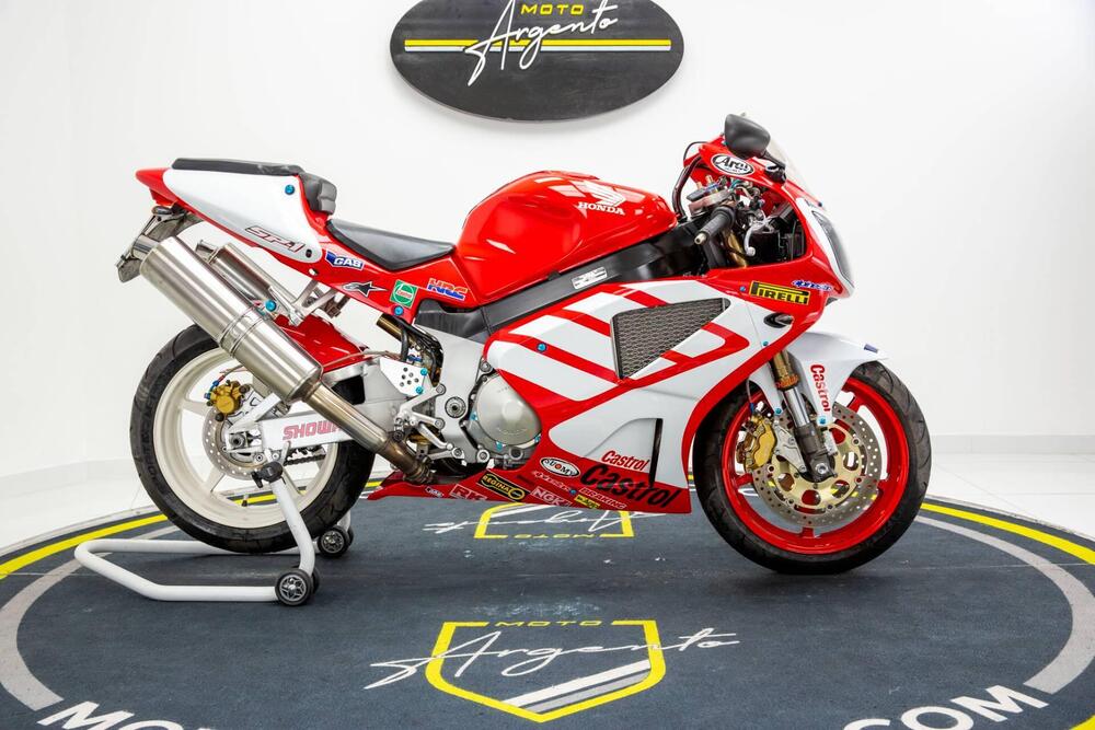 Honda VTR 1000 SP-1 (2000 - 01) (8)