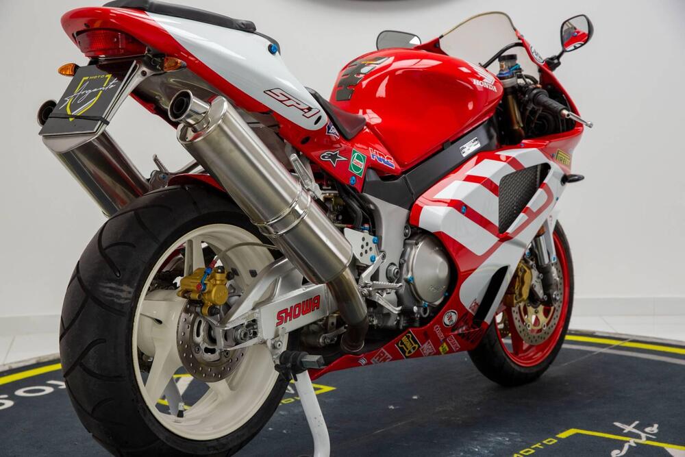 Honda VTR 1000 SP-1 (2000 - 01) (4)