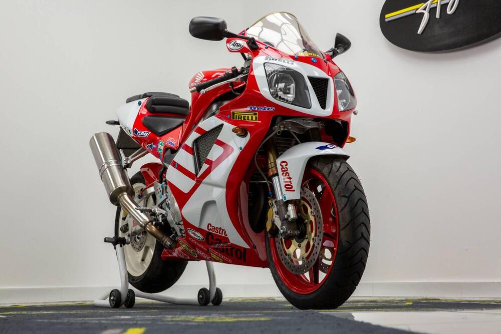 Honda VTR 1000 SP-1 (2000 - 01) (18)