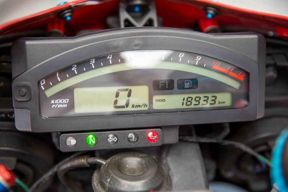 Honda VTR 1000 SP-1 (2000 - 01) (19)