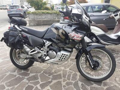 Honda Africa Twin XRV 750 (1996 - 02) usata