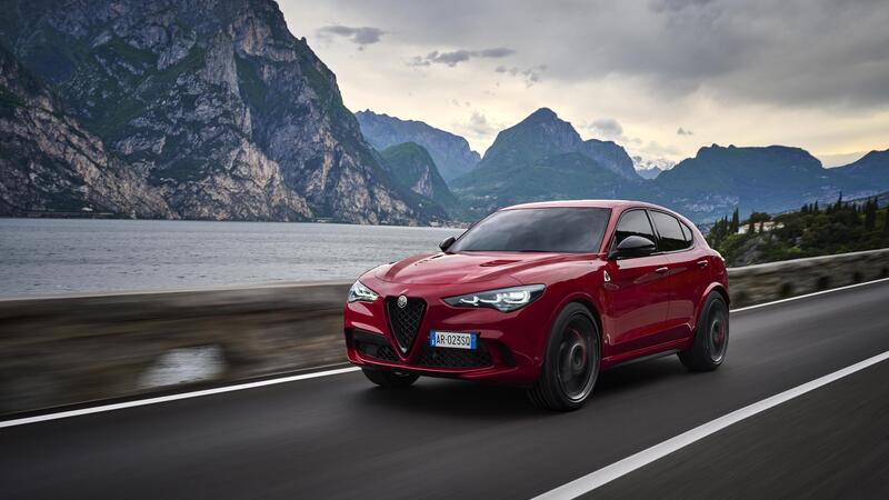 Alfa Romeo Stelvio Quadrifoglio: non succede ma se succede... Scelgo lei [Video]