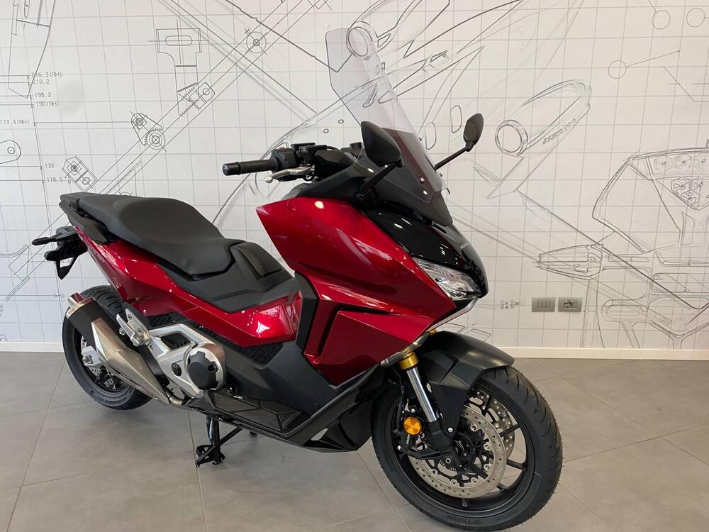 Honda Forza 750 DCT (2021 - 24) (12)