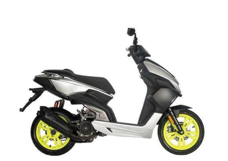 TNT Streetmax 50 Streetmax 50 (2023 - 25)