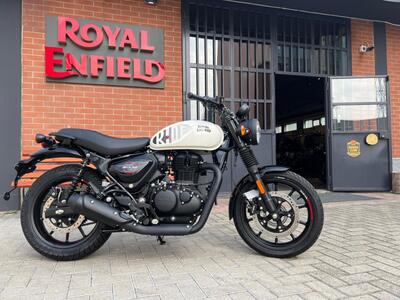 Royal Enfield HNTR 350 (2022 - 25) nuova