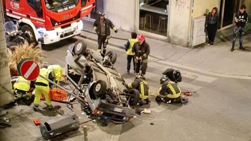 Firenze, incidente mortale in via Gioberti: la moto era rubata e viaggiava contromano a velocit&agrave; folle