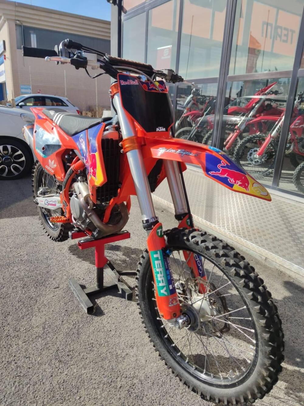 KTM 250 SX-F Factory (2016) (4)