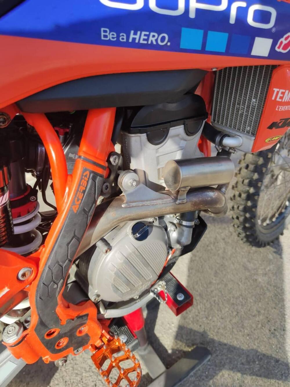 KTM 250 SX-F Factory (2016) (11)