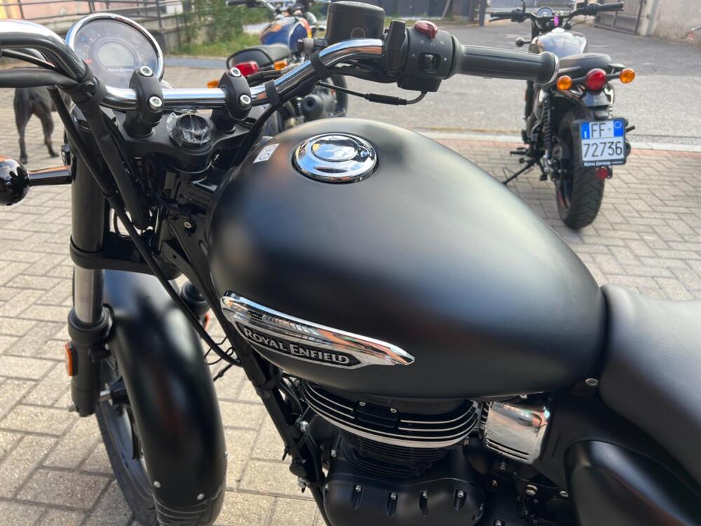 Royal Enfield Meteor 350 (2021 - 26) (6)