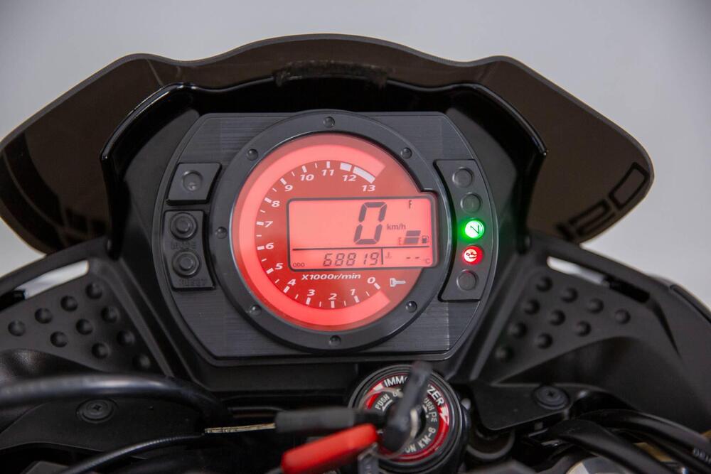 Kawasaki Z 750 (2003 - 06) (17)