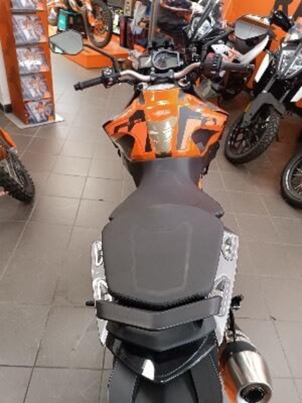KTM 1290 Super Duke GT ABS (2016 - 18) (7)