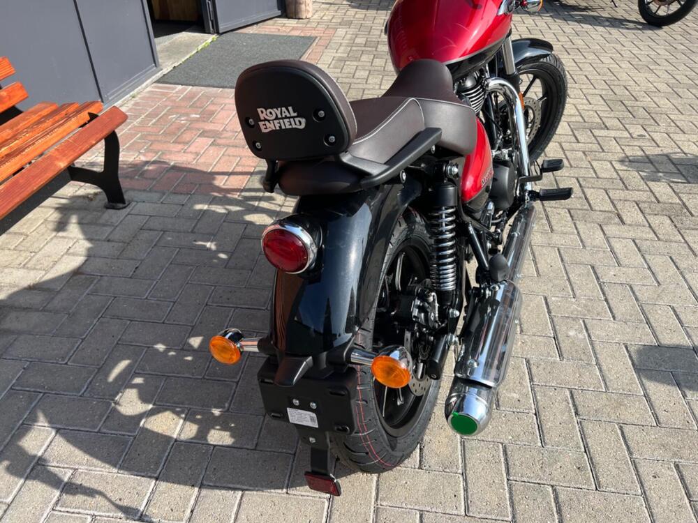 Royal Enfield Meteor 350 Supernova (2021 - 25) (6)