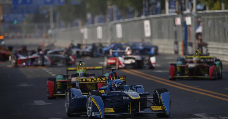 Formula E. Annunciato il nuovo calendario: tanto interesse per la Cina, ma Roma non c&#039;&egrave;