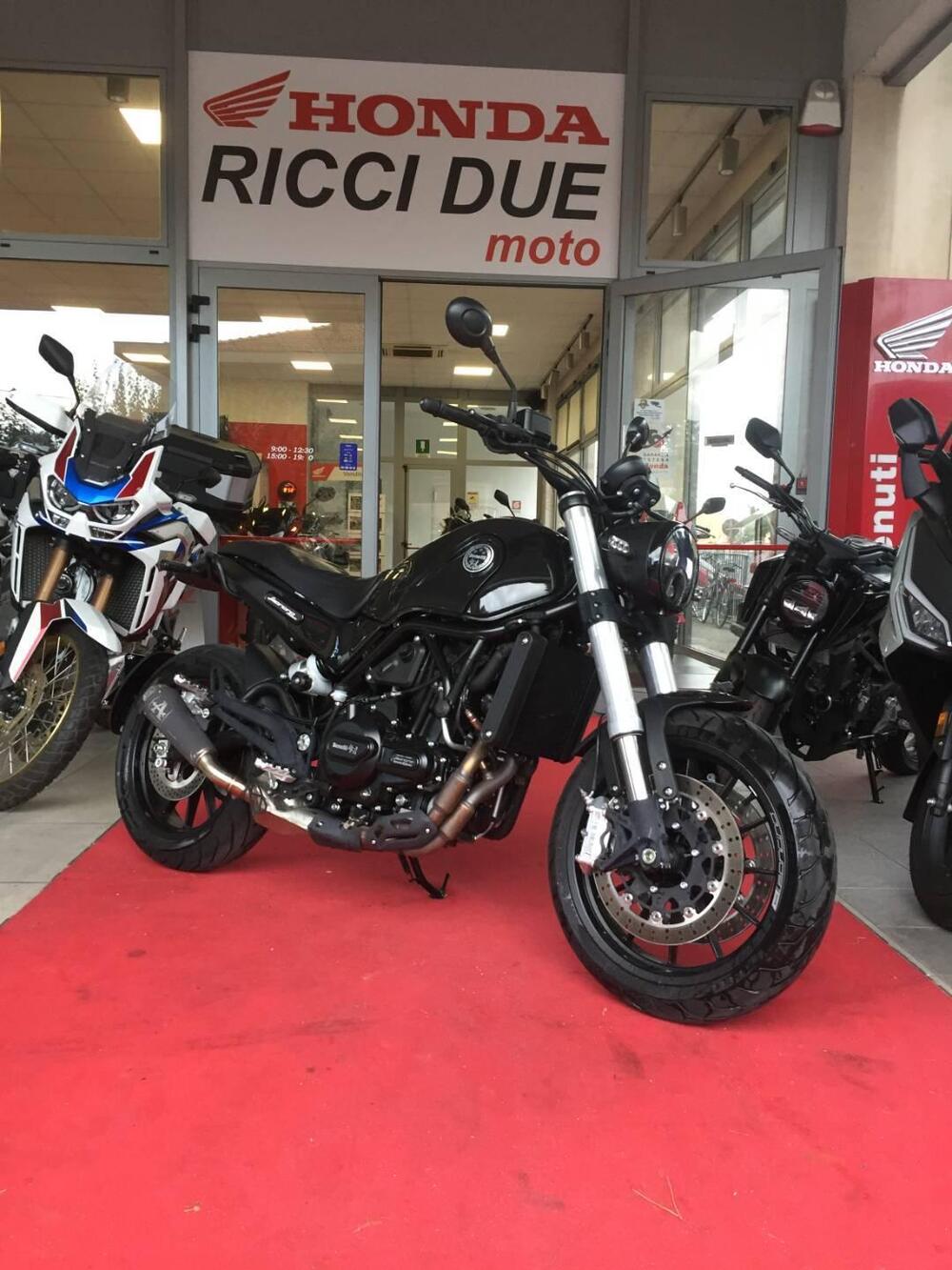 Benelli Leoncino 500 (2021 - 25)