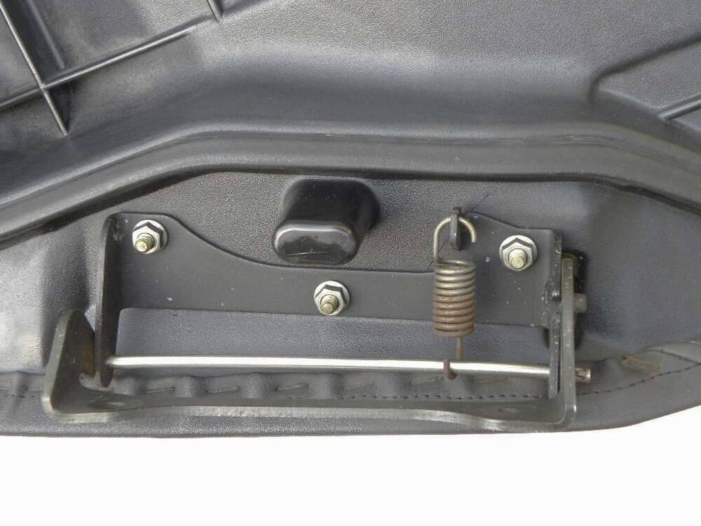 Sella Honda Foresight 250 (3)