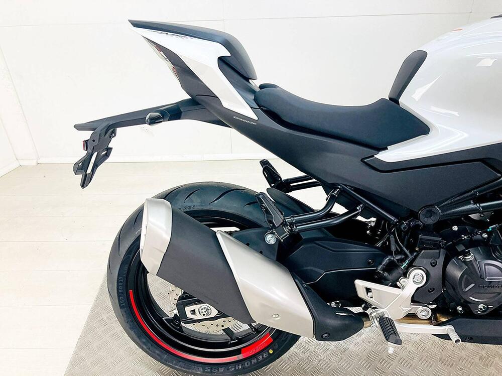 CFMOTO 450NK (2023 - 26) (6)