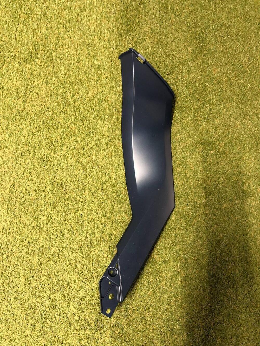 Pannello laterale destro per Honda Forza 750 anno