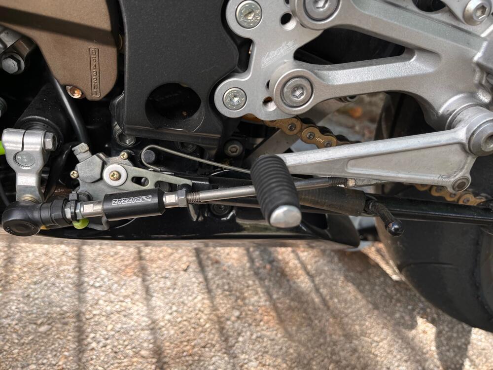 Kawasaki Ninja 1000 ZX-10R (2004 - 05) (5)