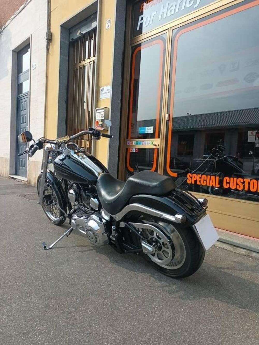 Harley-Davidson 1450 Deuce (2001 - 05) - FXSTDI (4)