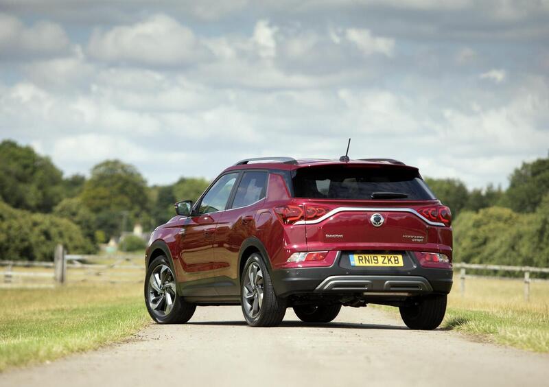 Kg Mobility Korando (7)