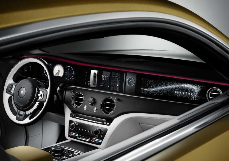 Rolls Royce Spectre (8)