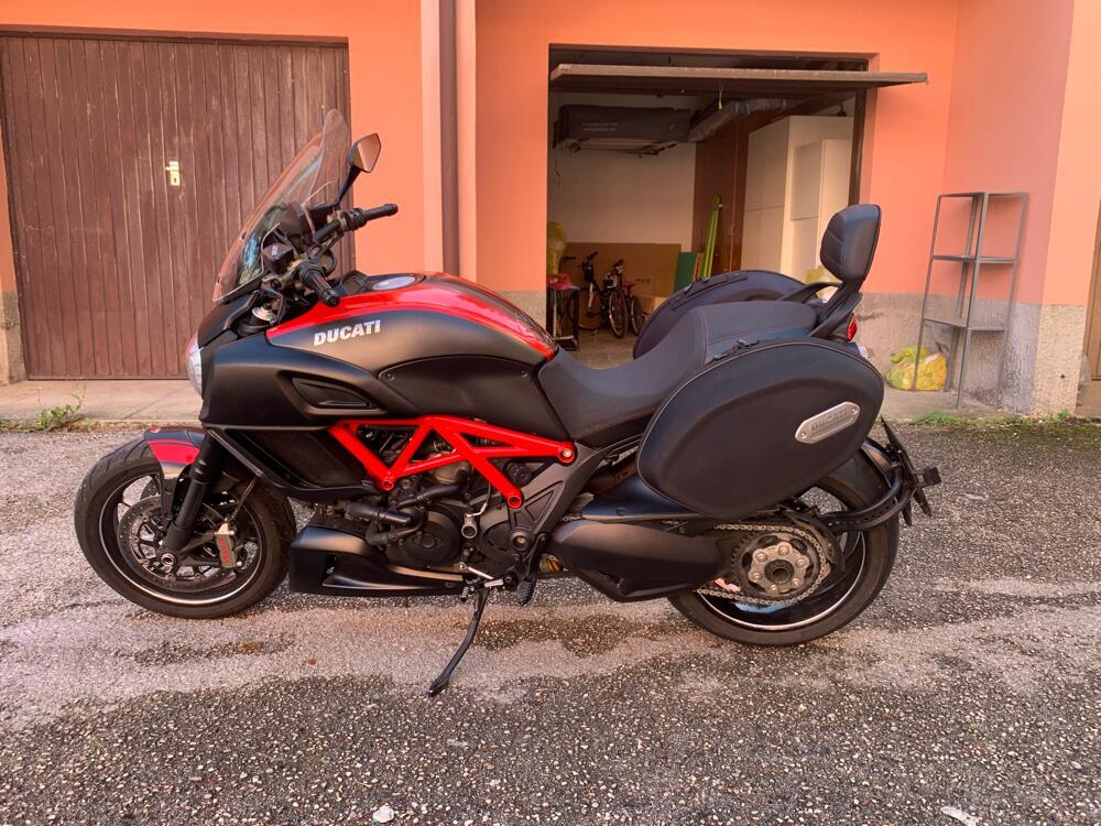 Ducati Diavel 1200 Carbon (2014 - 16) (6)