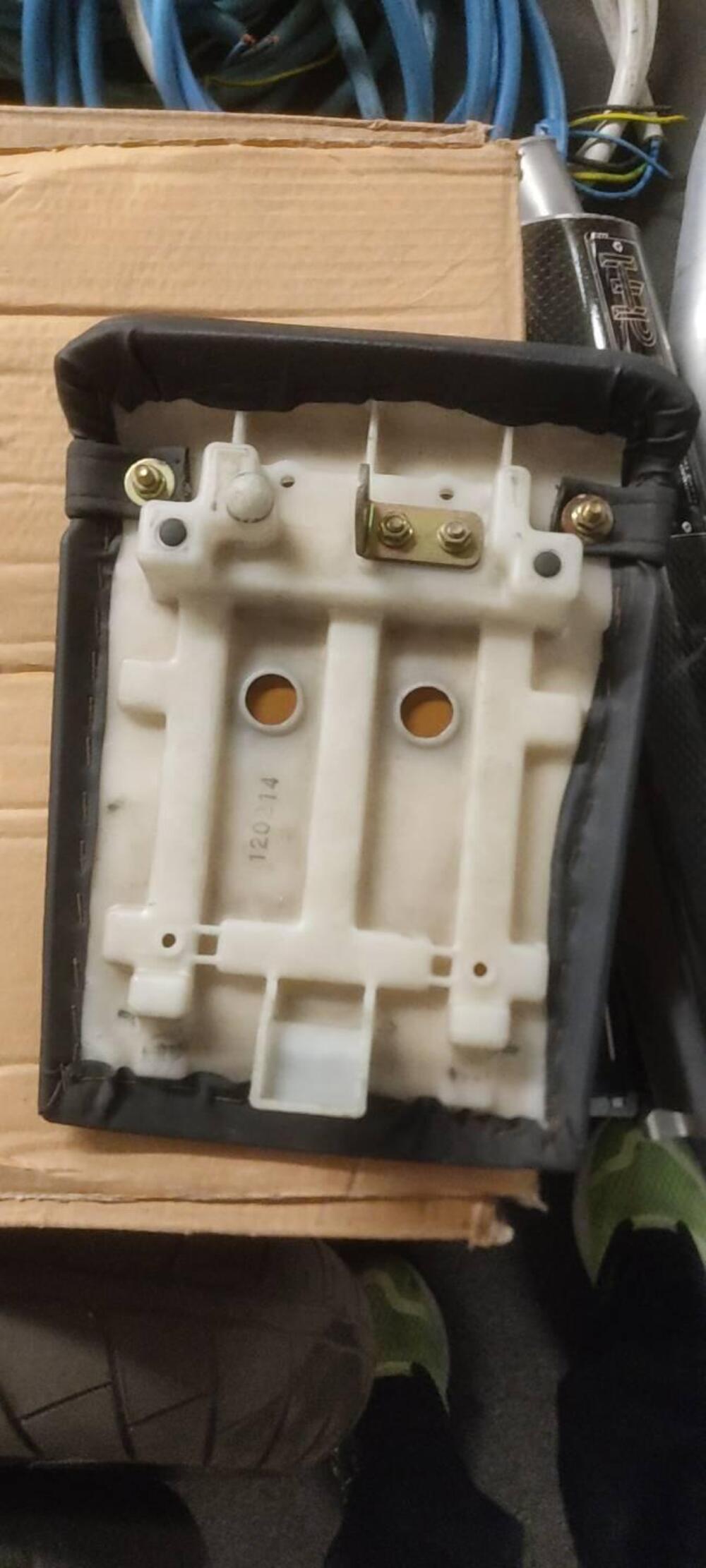 Sella posteriore Yamaha r1