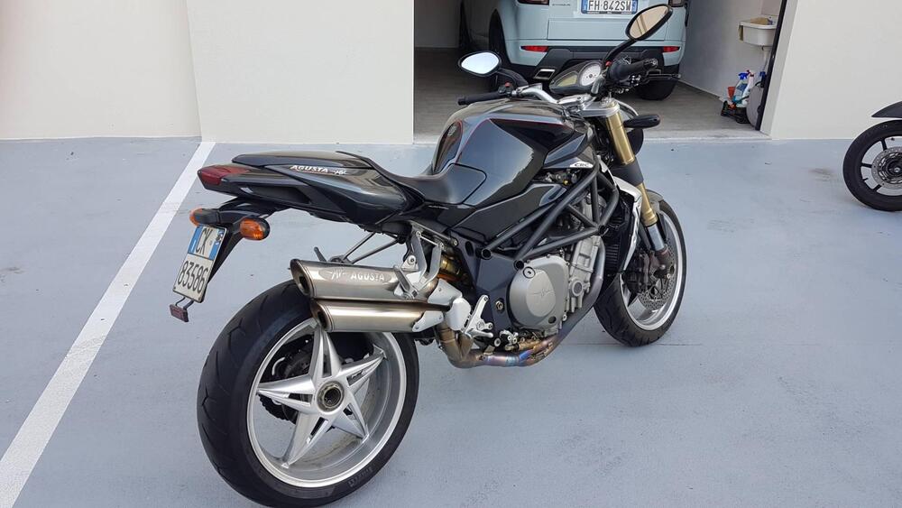 MV Agusta Brutale 910 S (2005 - 11) (2)