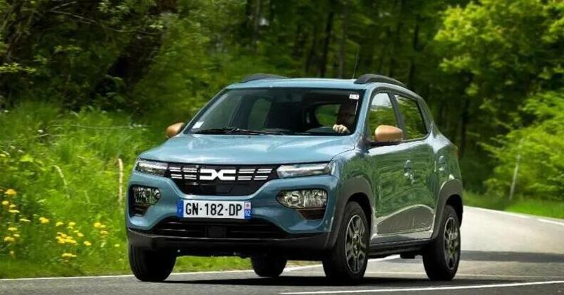 Dacia Spring: in Francia potrebbero togliere gl incentivi perch&eacute; &egrave; cinese