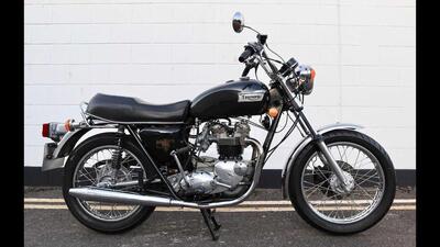 Triumph Bonneville T 140