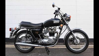 Triumph Bonneville T140