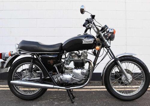 Triumph Bonneville T 140