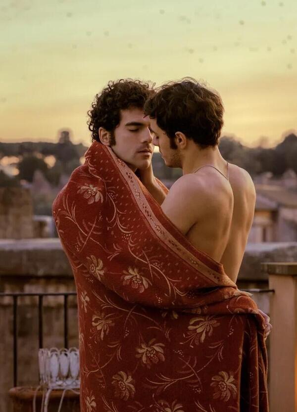  &ldquo;Nuovo Olimpo&rdquo; di Ozpetek &egrave; un altro film sull&#039;omosessualit&agrave; e una Roma instagrammabile che non esiste