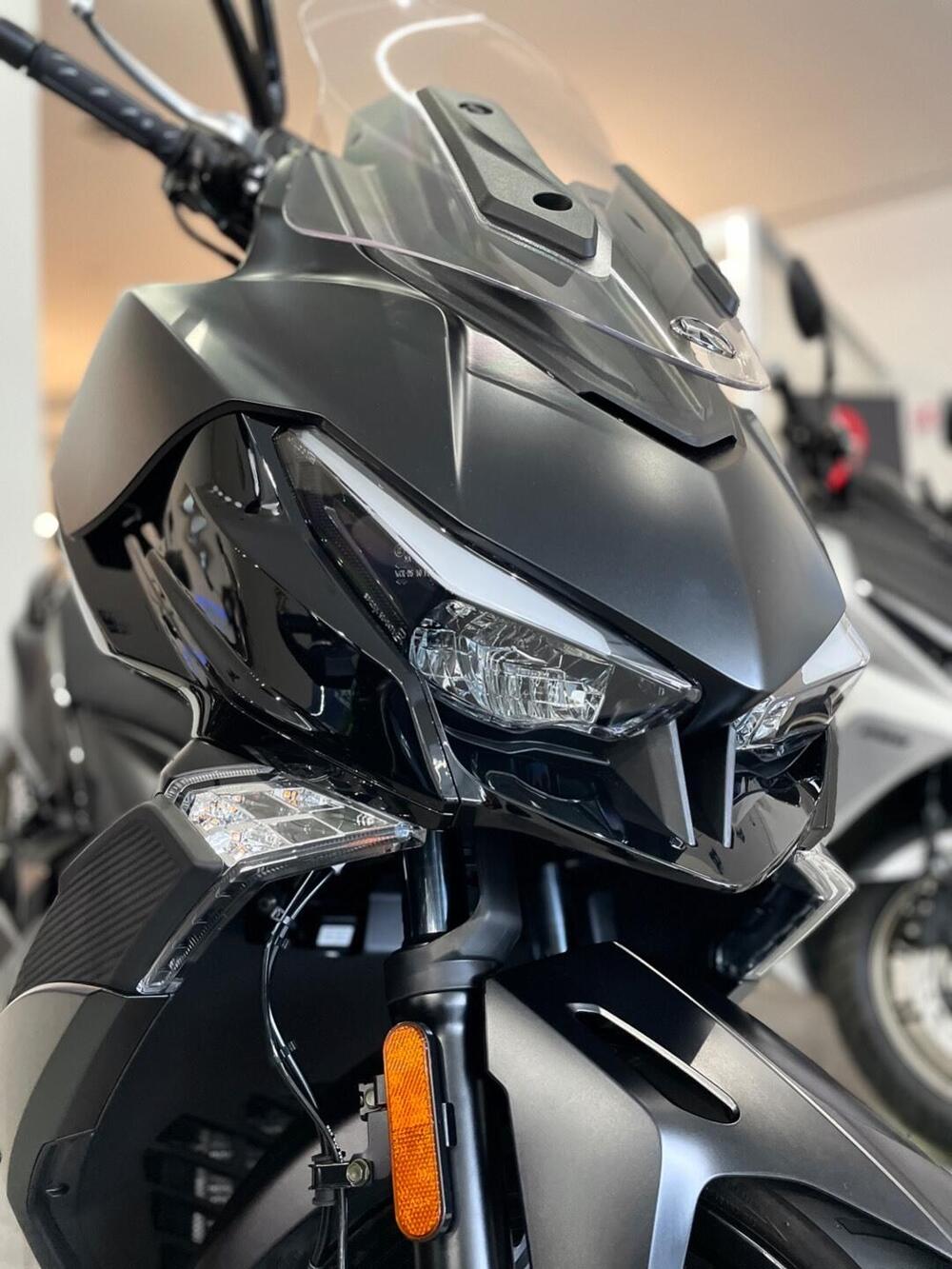 Kymco Xciting VS 400i (2023 - 25) (5)