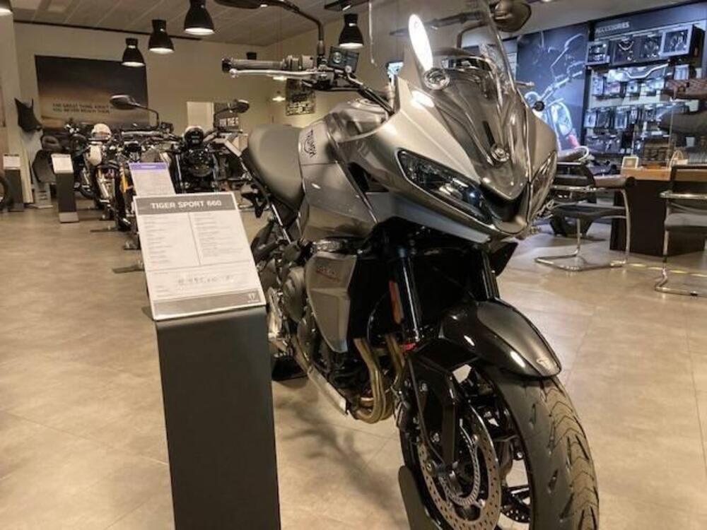 Triumph Tiger Sport 660 (2022 - 24) (2)