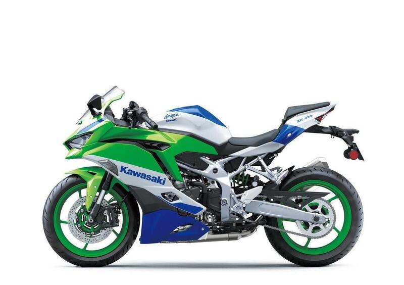 Kawasaki Ninja ZX-4R Ninja ZX-4RR 40th Anniversay Edition (2024) (3)