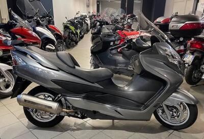 Suzuki Burgman AN 400 (2008 - 13) usata