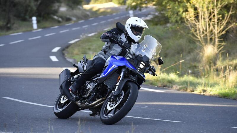 Suzuki V-Strom 800 SE. Ecco come va su strada: quanta sostanza! [TEST]