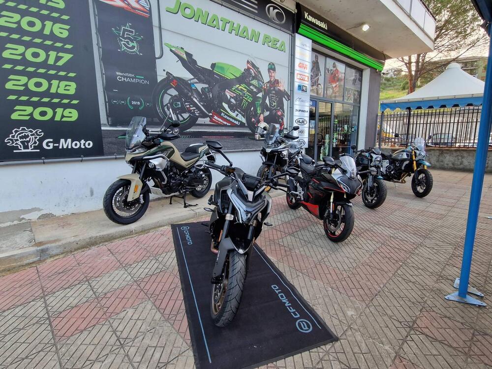 CFMOTO 800NK Sport (2023 - 25) (9)