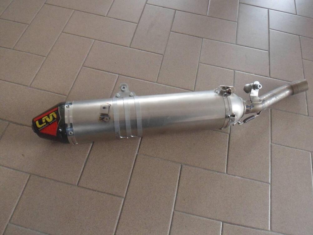 silenziatore beta alp 400 Leovince (2)