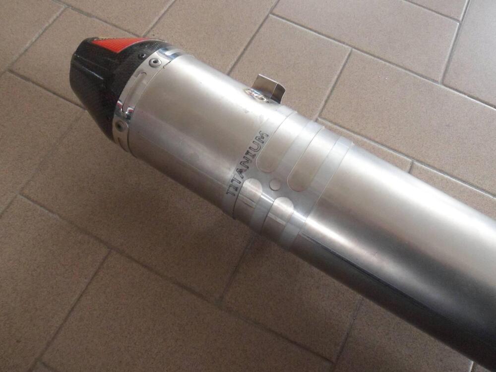 silenziatore beta alp 400 Leovince (4)