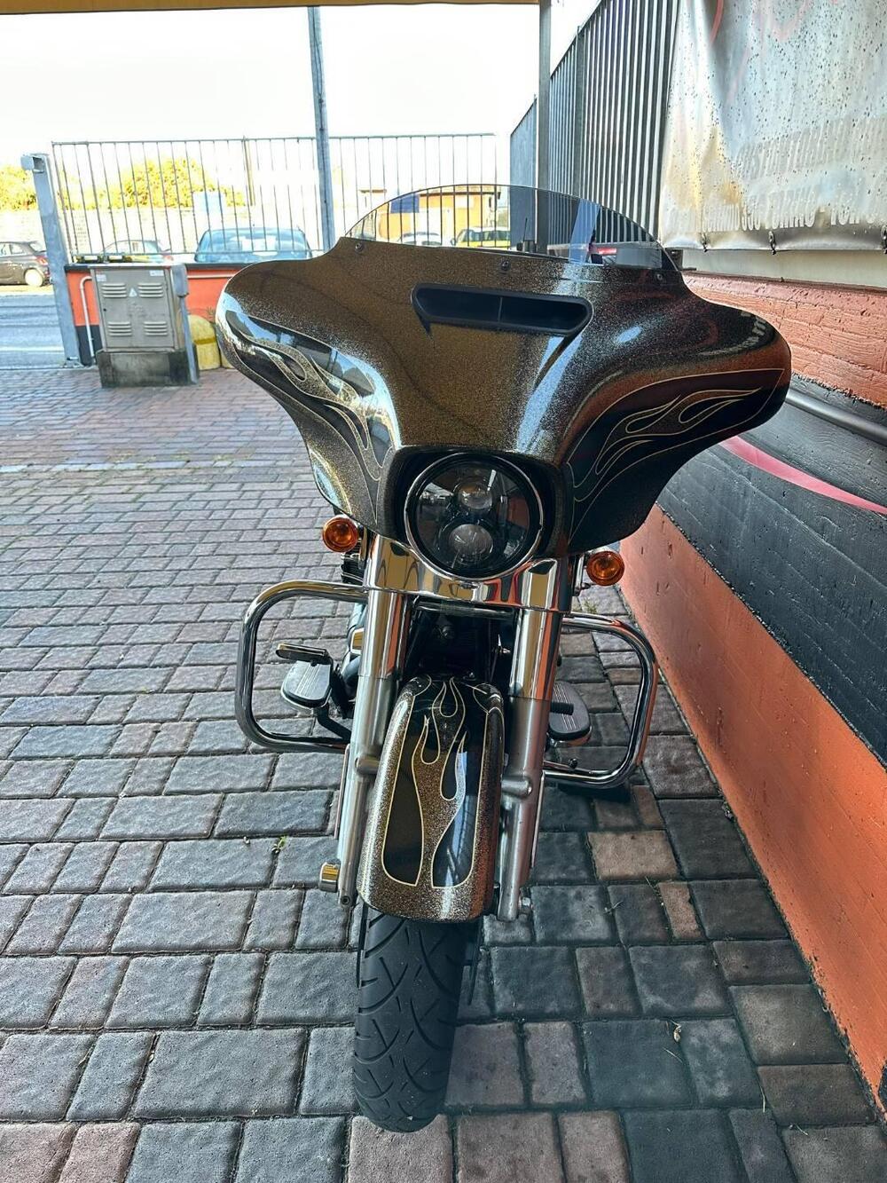 Harley-Davidson 1690 Street Glide Special (2014 - 16) - FLHX (4)