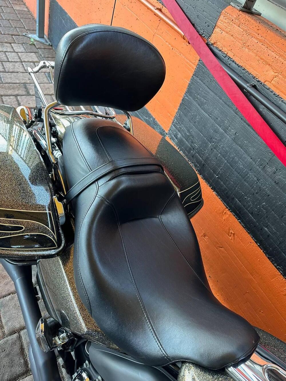 Harley-Davidson 1690 Street Glide Special (2014 - 16) - FLHX (7)