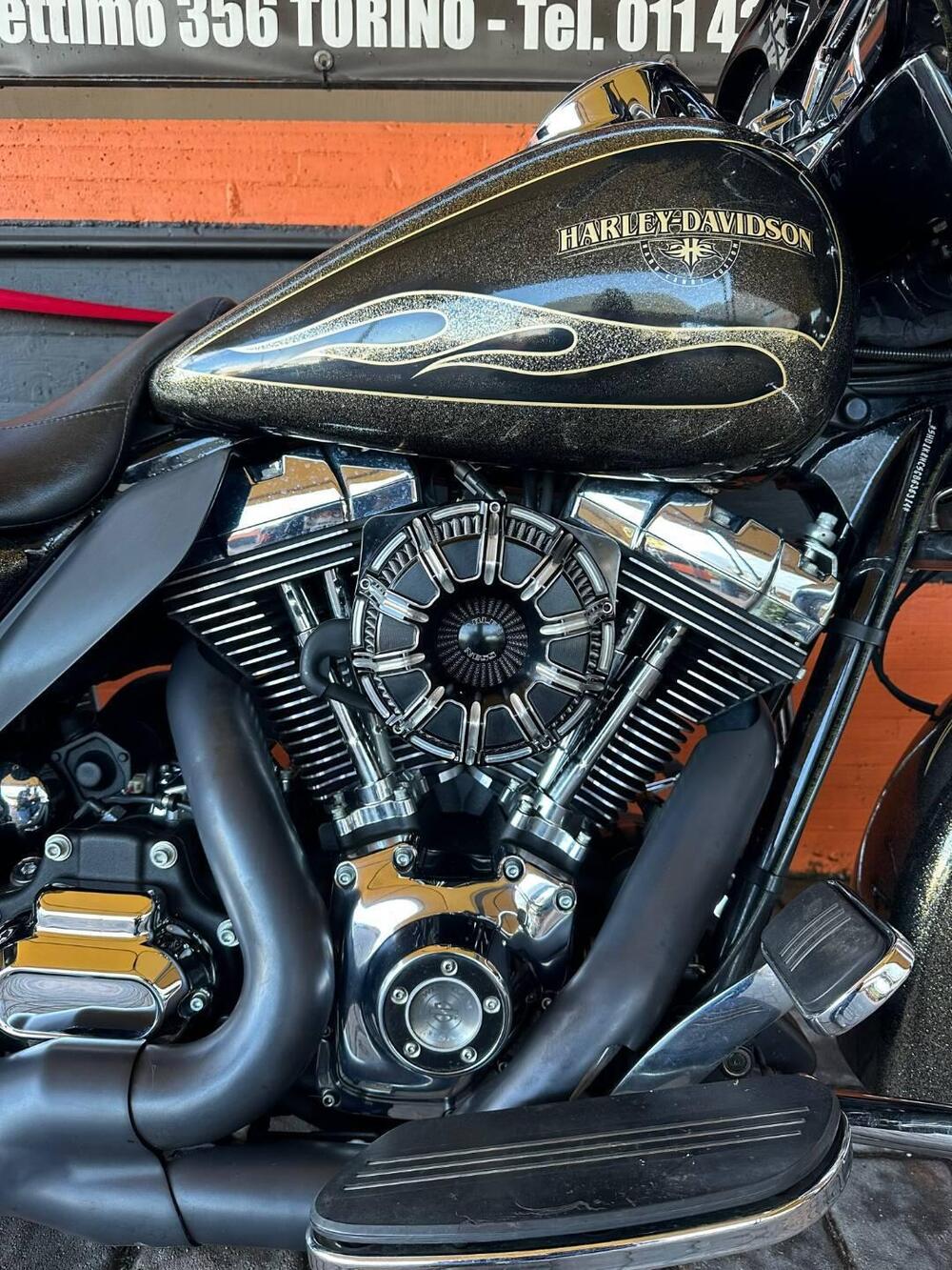 Harley-Davidson 1690 Street Glide Special (2014 - 16) - FLHX (8)