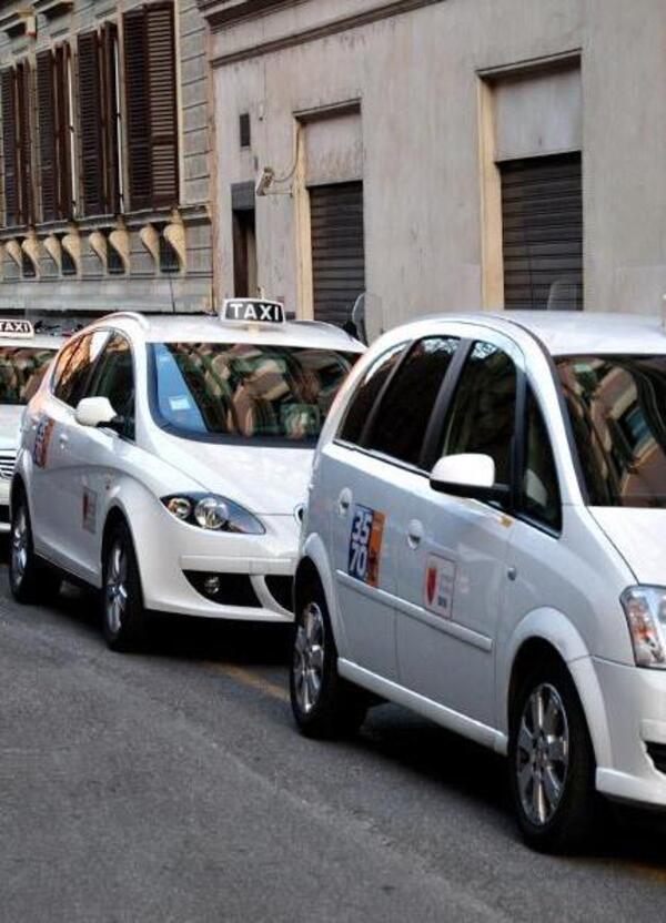 Arrivano i taxi guidati dall&rsquo;intelligenza artificiale, ma sono sicuri? Ecco di cosa si tratta