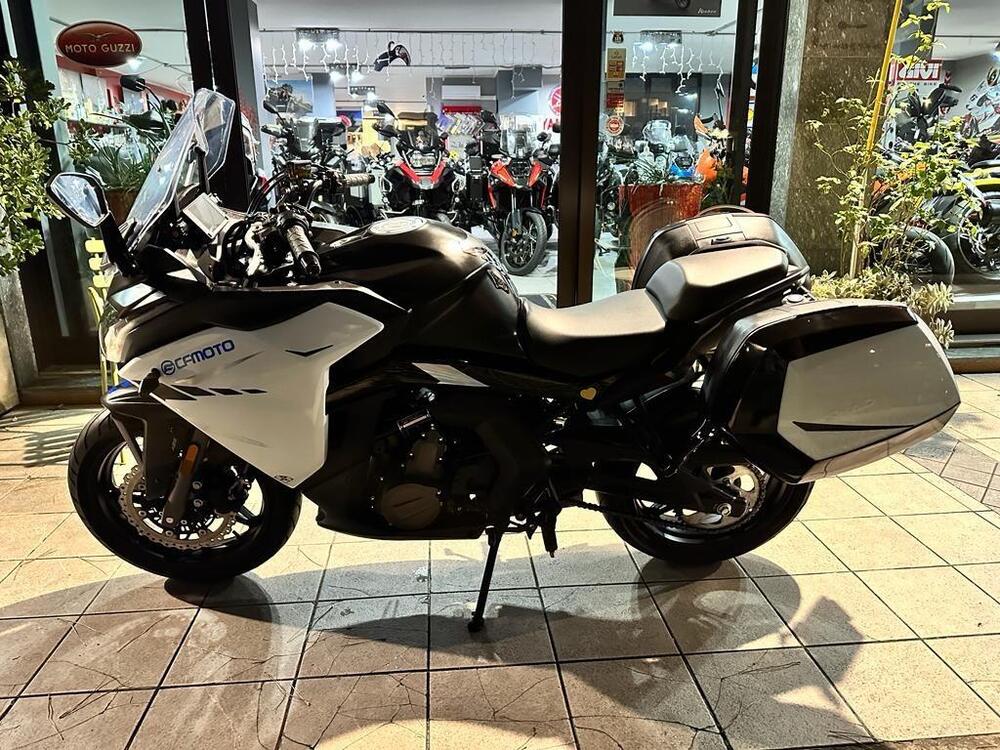 CFMOTO 650GT (2021 - 25) (2)