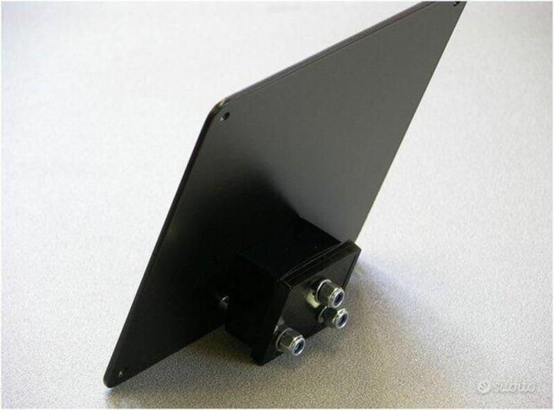 Portatarga inclinato universale nero per targa dal 