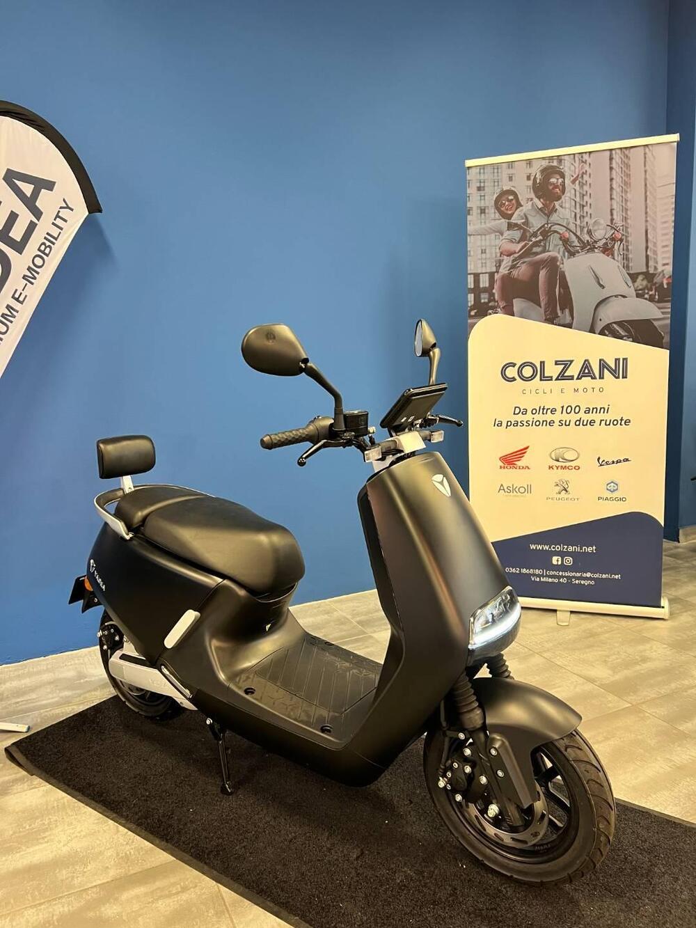 Yadea G5 Pro (2022 - 25) (2)